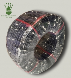 Ống tưới nhỏ giọt cuốn quanh gốc BSTech vệ sinh được